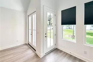 403 Burgundy Wy, Woodstock, GA 30188 - Photo 4