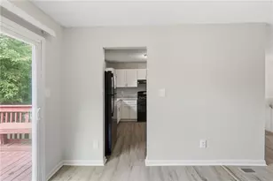 6047 Marbut Rd, Lithonia, GA 30058 - Photo 10