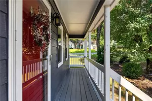 4983 Hunters Cove Dr, Acworth, GA 30101 - Photo 2