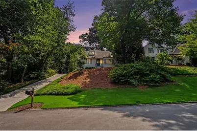 3055 Skyland Drive NE, Atlanta, GA 30341 - Photo 4