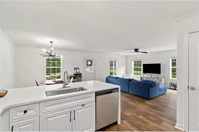 728 Skyview Drive NE, Marietta, GA 30060 - Photo 16