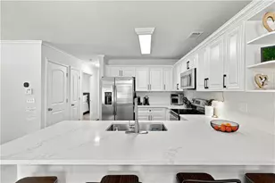 728 Skyview Dr NE, Marietta, GA 30060 - Photo 14