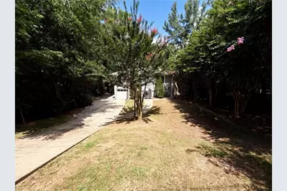 2336 Nesbitt Drive NE, Atlanta, GA 30319 - Photo 22