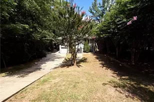 2336 Nesbitt Dr NE, Atlanta, GA 30319 - Photo 22