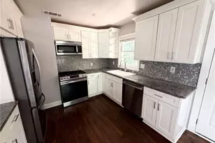 2336 Nesbitt Dr NE, Atlanta, GA 30319 - Photo 2