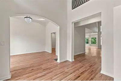 5173 Barrington Trace Drive, Atlanta, GA 30331 - Photo 6