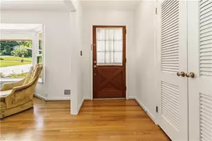 2738 Foster Ridge Rd, Atlanta, GA 30345 - Photo 2