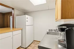 2738 Foster Ridge Rd, Atlanta, GA 30345 - Photo 18