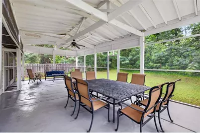 910 Prestonwood Drive, Lawrenceville, GA 30043 - Photo 28