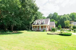 2075 Whispering Pines Ln, McDonough, GA 30253 - Photo 4