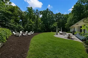 4037 Conway Valley Rd NW, Atlanta, GA 30327 - Photo 8