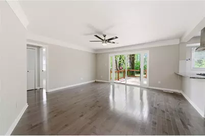 3220 Foxwood Trail SE, Smyrna, GA 30082 - Photo 4