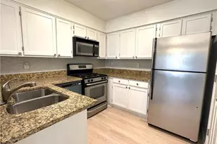 4100 Riverlook Pkwy SE, Marietta, GA 30067 - Photo 4