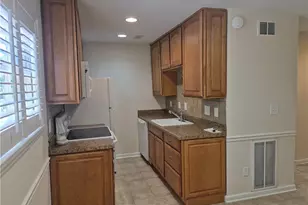 49 Monet Ct NW, Atlanta, GA 30327 - Photo 6