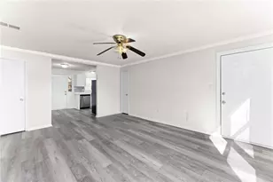 121 Mark Twain Cir, Athens, GA 30605 - Photo 8