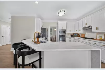 5307 Candleberry Drive SW, Lilburn, GA 30047 - Photo 16