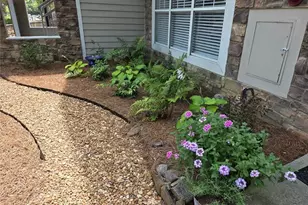 211 Edinburgh Ct, Alpharetta, GA 30004 - Photo 2