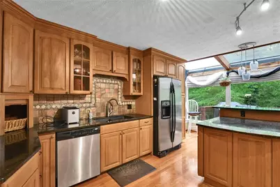 1781 Blackwillow Drive NE, Marietta, GA 30066 - Photo 14