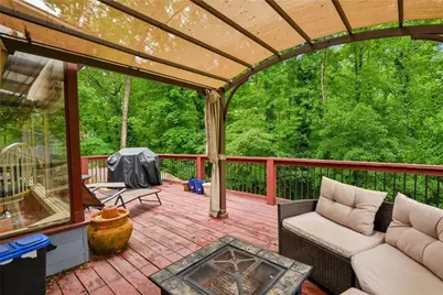 1781 Blackwillow Drive NE, Marietta, GA 30066 - Photo 18