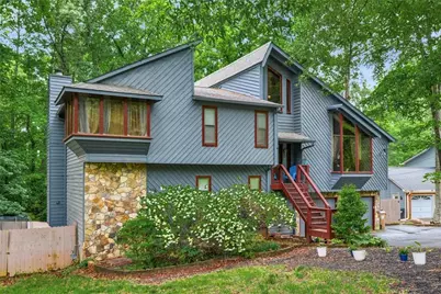 1781 Blackwillow Drive NE, Marietta, GA 30066 - Photo 4