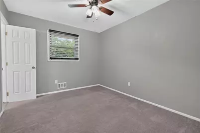 2397 Sherwood Place SW, Marietta, GA 30008 - Photo 12