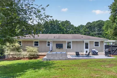 2397 Sherwood Place SW, Marietta, GA 30008 - Photo 18