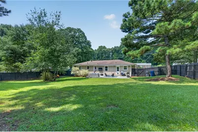 2397 Sherwood Place SW, Marietta, GA 30008 - Photo 24