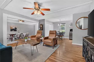 2397 Sherwood Pl SW, Marietta, GA 30008 - Photo 4