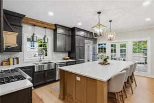 1382 W Wesley Rd NW, Atlanta, GA 30327 - Photo 2
