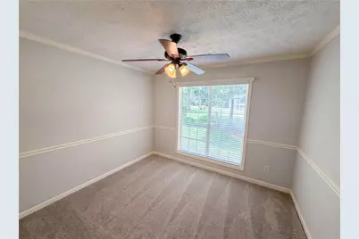 245 Mary Lynn Lane, Newnan, GA 30265 - Photo 10