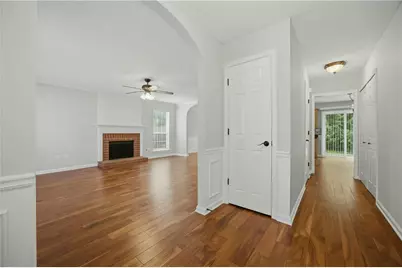 1115 Winthrope Chase Drive, Alpharetta, GA 30009 - Photo 2