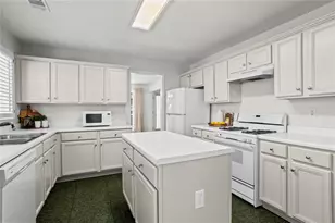 3445 Lakeheath Dr, Cumming, GA 30041 - Photo 10
