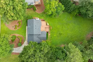 4362 Karls Gate Dr, Marietta, GA 30068 - Photo 1