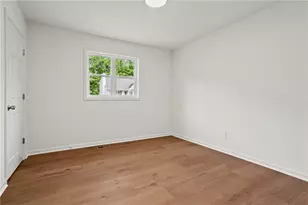 4899 Hawk Trail NE, Marietta, GA 30066 - Photo 14