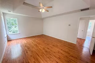 2684 High Point Ct, Loganville, GA 30052 - Photo 4