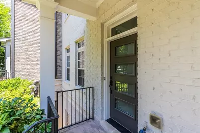 4147 Township Parkway, Atlanta, GA 30342 - Photo 4