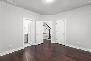 4147 Township Pkwy, Atlanta, GA 30342 - Photo 46