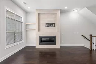 4147 Township Pkwy, Atlanta, GA 30342 - Photo 20
