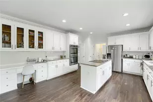 3335 Arborwoods Dr, Johns Creek, GA 30022 - Photo 12