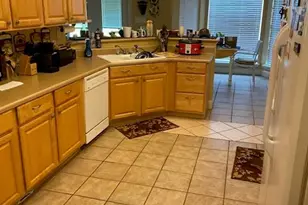 146 Fairethorne Dr, Leesburg, GA 31763 - Photo 2
