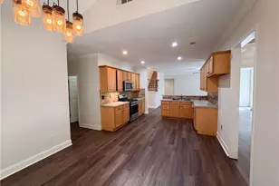 8635 Amsbury Way, Cumming, GA 30041 - Photo 16