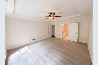 8635 Amsbury Way, Cumming, GA 30041 - Photo 4
