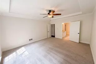 8635 Amsbury Way, Cumming, GA 30041 - Photo 4