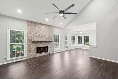 11355 Vedrines Drive, Alpharetta, GA 30022 - Photo 14
