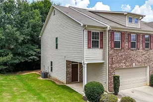 2536 Morgan Chase Dr, Buford, GA 30519 - Photo 4