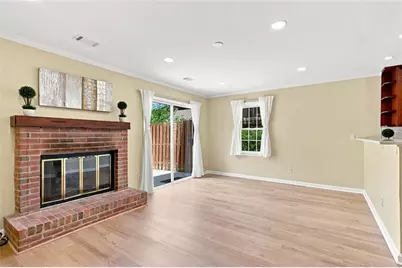 222 Forkner Drive #10, Decatur, GA 30030 - Photo 10