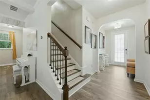 7519 Stone Creek Path, Lithonia, GA 30038 - Photo 4