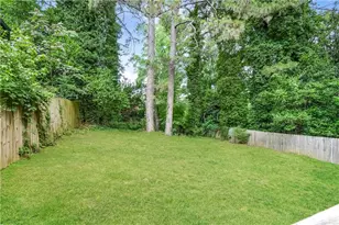 90 Whitaker Cir NW, Atlanta, GA 30314 - Photo 22