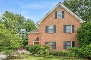 1415 Camden Walk, Decatur, GA 30033 - Photo 1