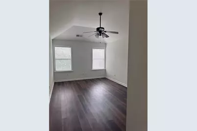 10840 Willow Meadow Circle, Alpharetta, GA 30022 - Photo 2